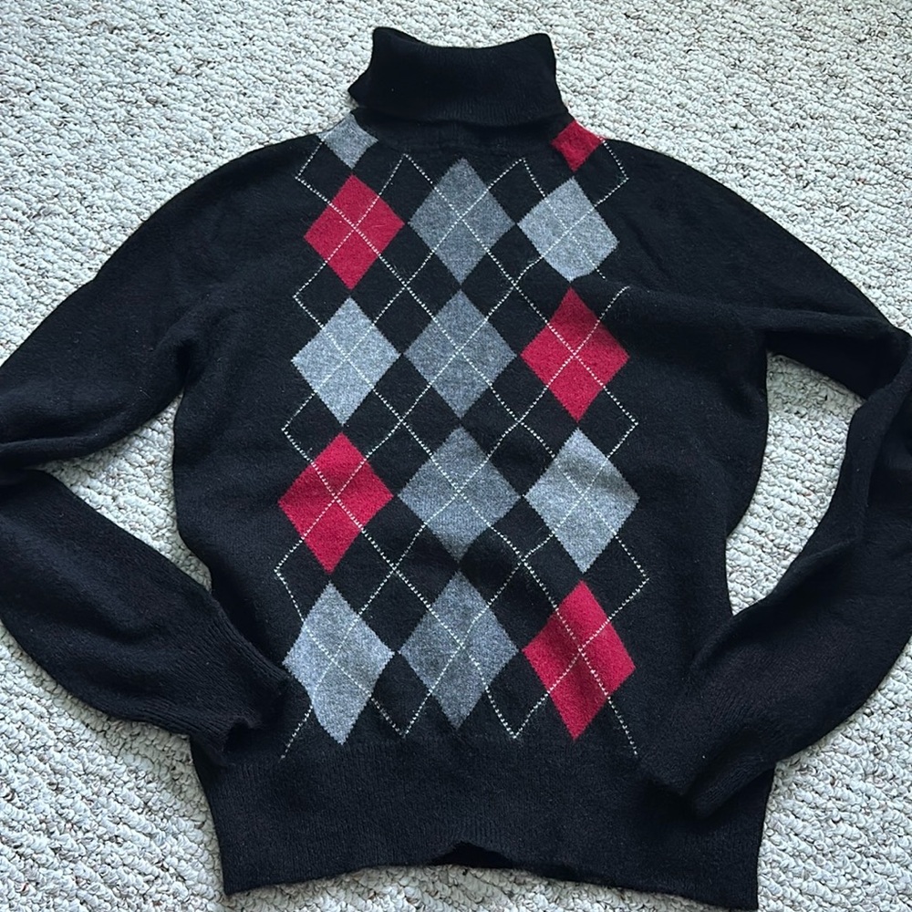 cashmere holiday turtle neck sweater